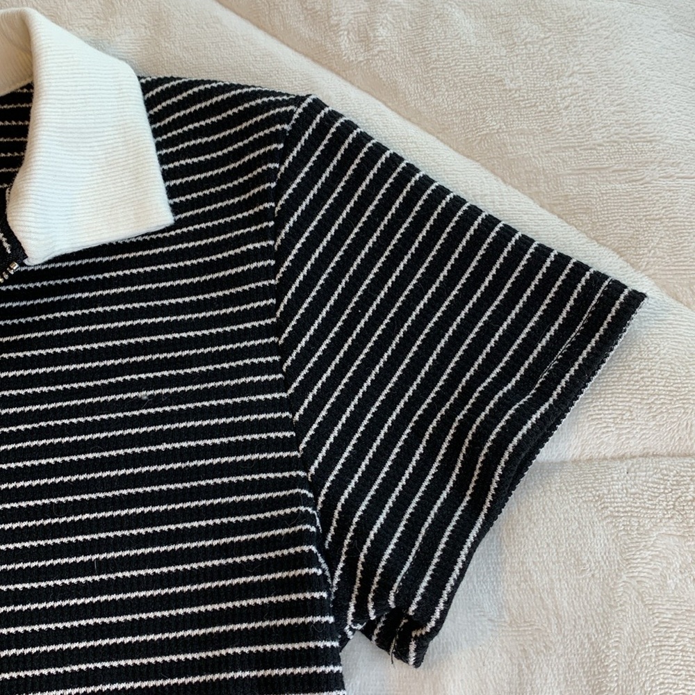 NWT Atelier by kirious black and white striped crop top zip collar - Picture 4 of 11